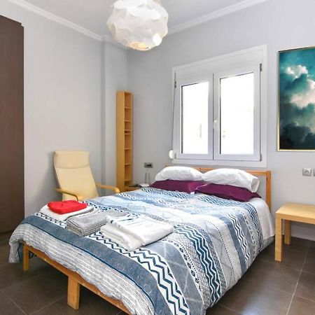 Modern Apartment In The Heart Of The City Larissa Esterno foto